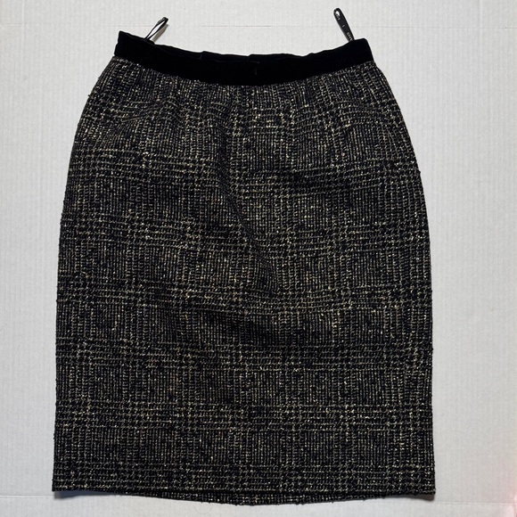 GIVENCHY Vintage Nouvelle Boutique Black Gold Metallic Thread Tweed Skirt Size S - Picture 9 of 10